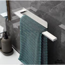 Barre porte serviette a coller